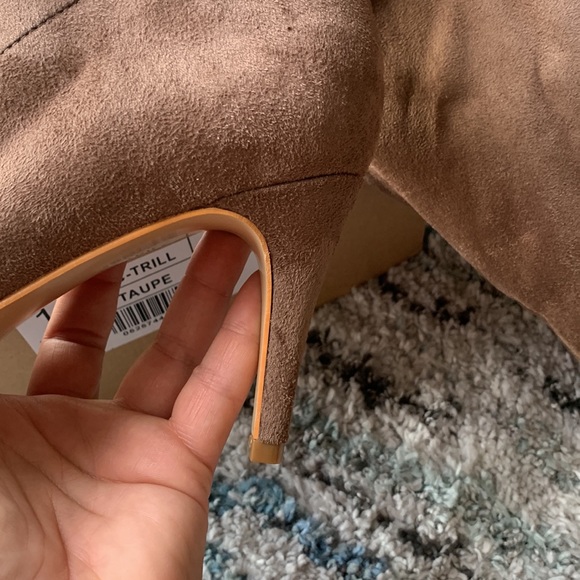 Over the knee boots. Woman’s U.S. size 11. Never worn. Taupe I’m color. - Picture 4 of 4